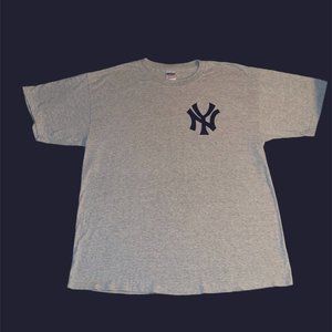 Yankees Legend Tee